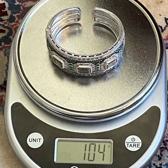 Amazing Judith Ripka, sterling silver, cuffed, and hinged bracelet - Picture 4 of 5